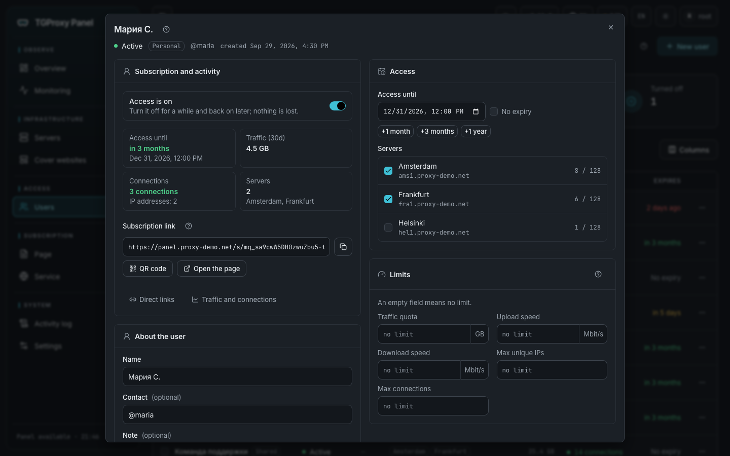 The user window: access on, expiry, traffic, connections and the subscription link with its QR code